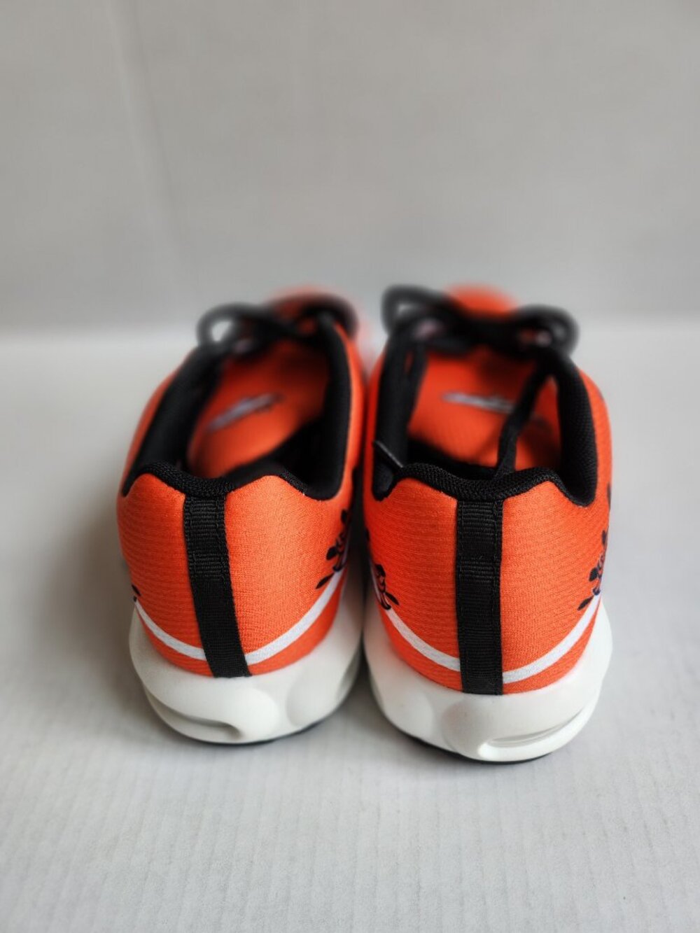 Men's Denver Broncos "James‎ Townley" Custom Performance Sneakers  Size 11 NWOT - Picture 5 of 13